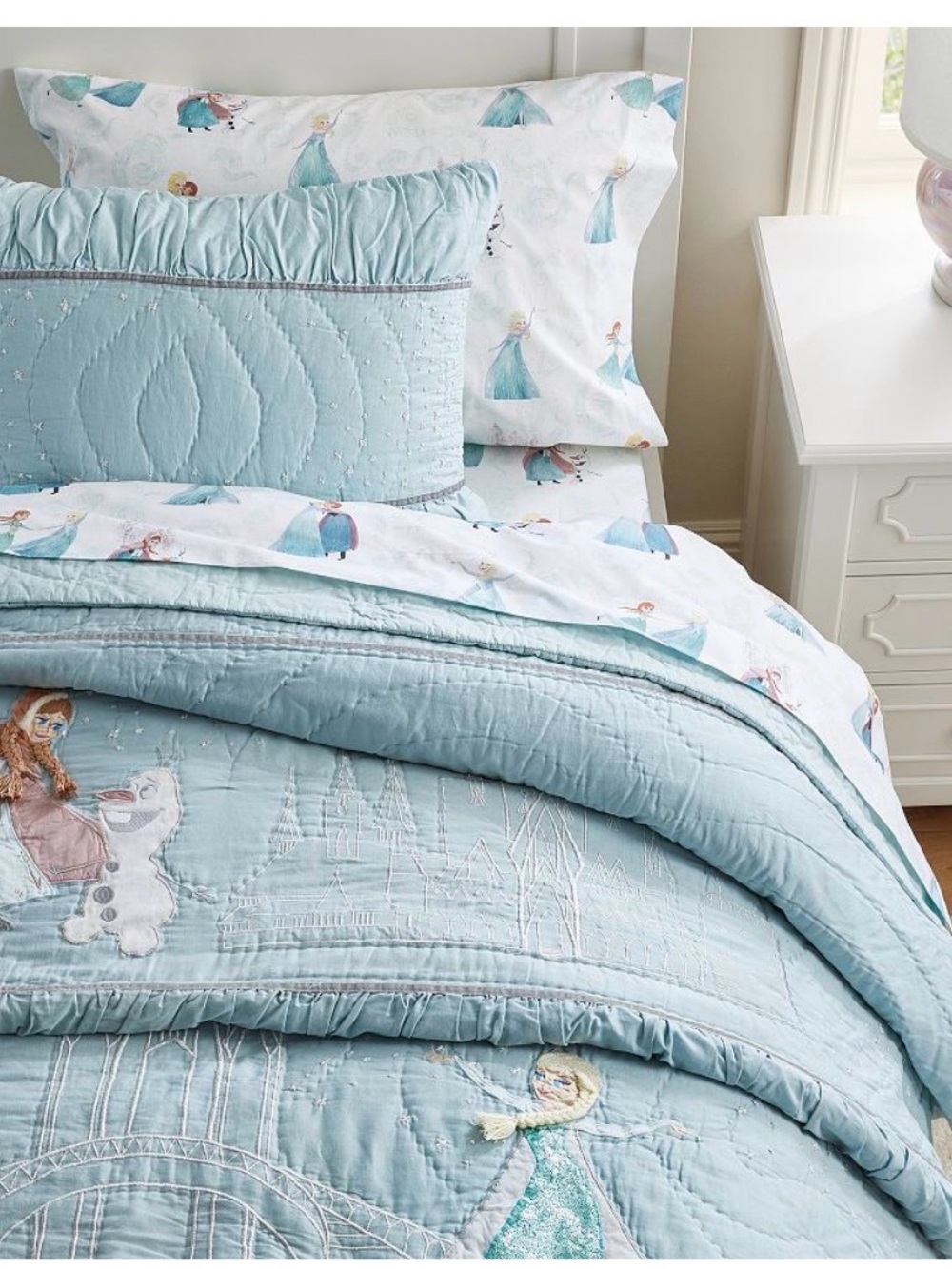 Pottery Barn Kids Light Blue Frozen Quilted Comforter Set